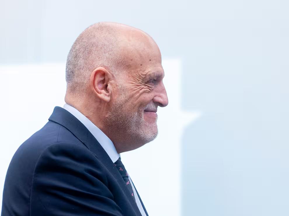 之前比利亚, 经历了好几, 列的强队